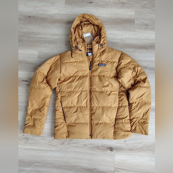 Patagonia Tan Puffer Jacket